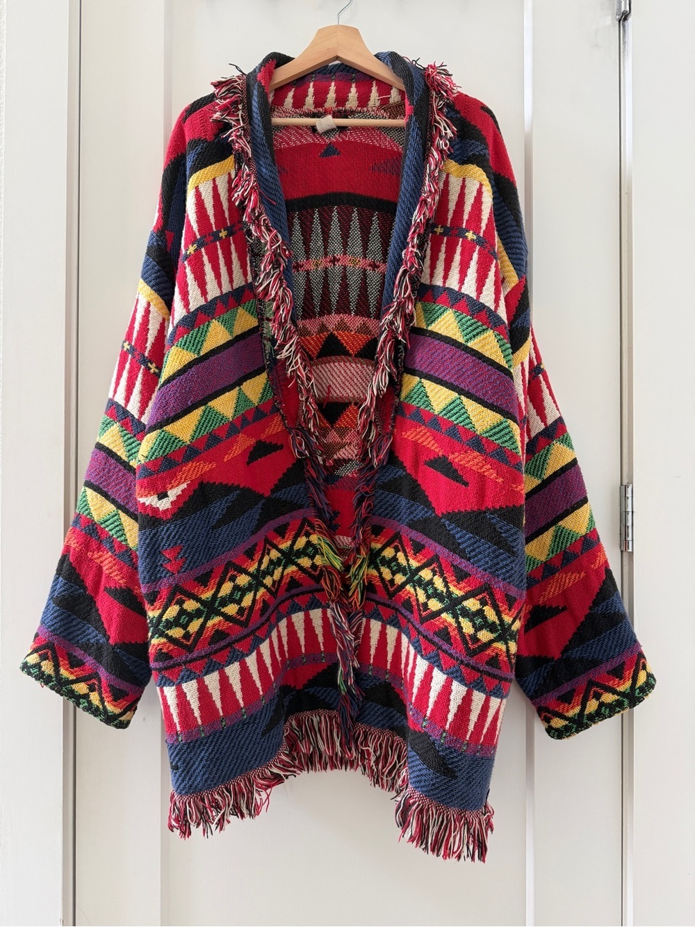 Vintage Southwestern
Native American Coat Woven Blanket Jacket Navajo Pattern